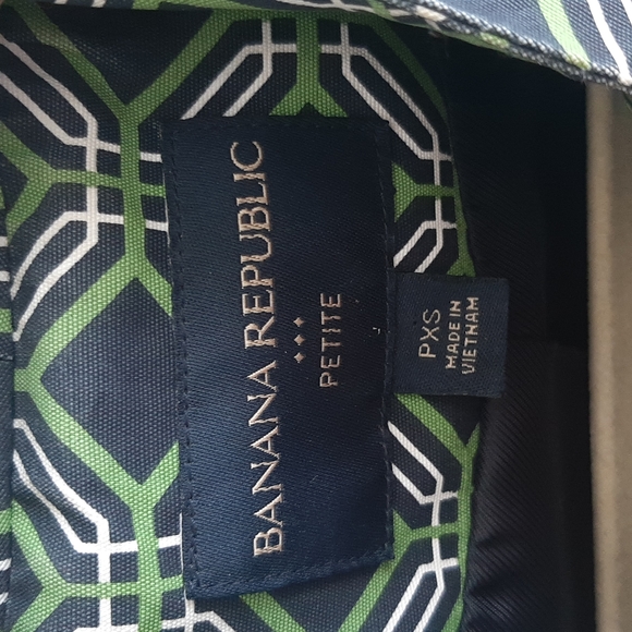 Women's Banana Republic Petite Retro 60's Printed Trench Coat Size XS - Picture 9 of 16